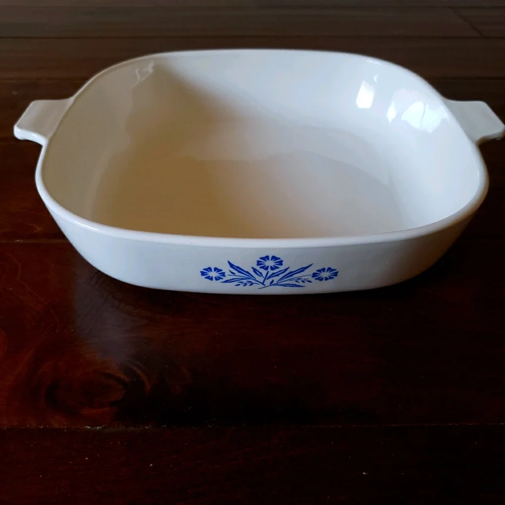 VTG Corning Ware Pyroceram Blue Cornflower Glass Ceramic P-10-B 10in casserole